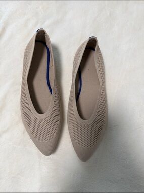Pointed Knit Ballet Flats in Taupe